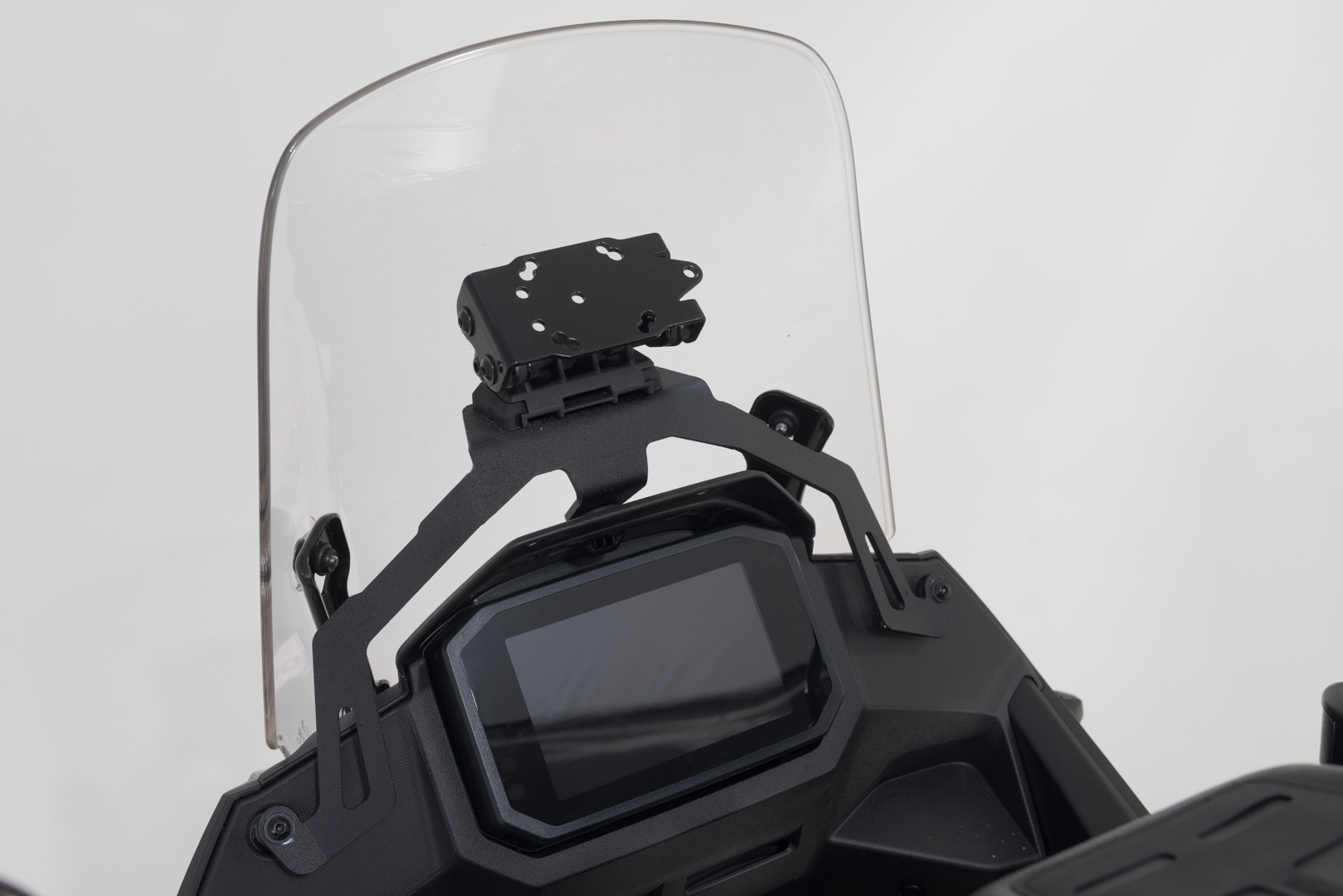 Navi-Halter im Cockpit – Bild 2