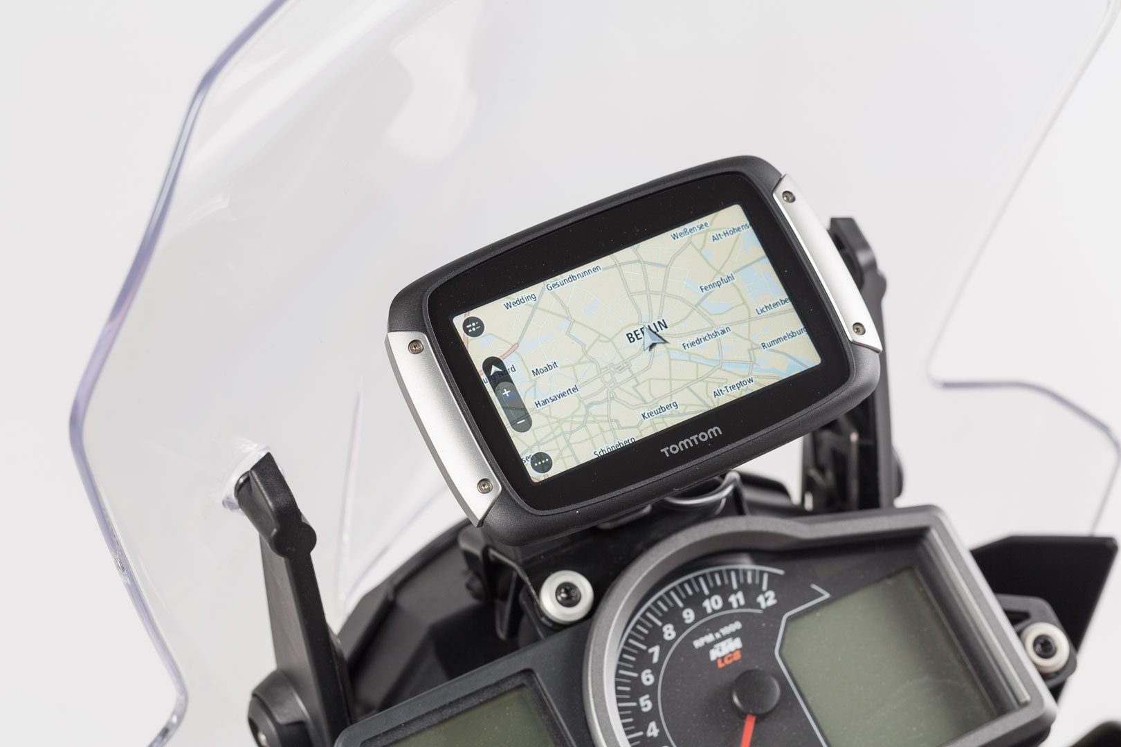 Navi-Halter im Cockpit