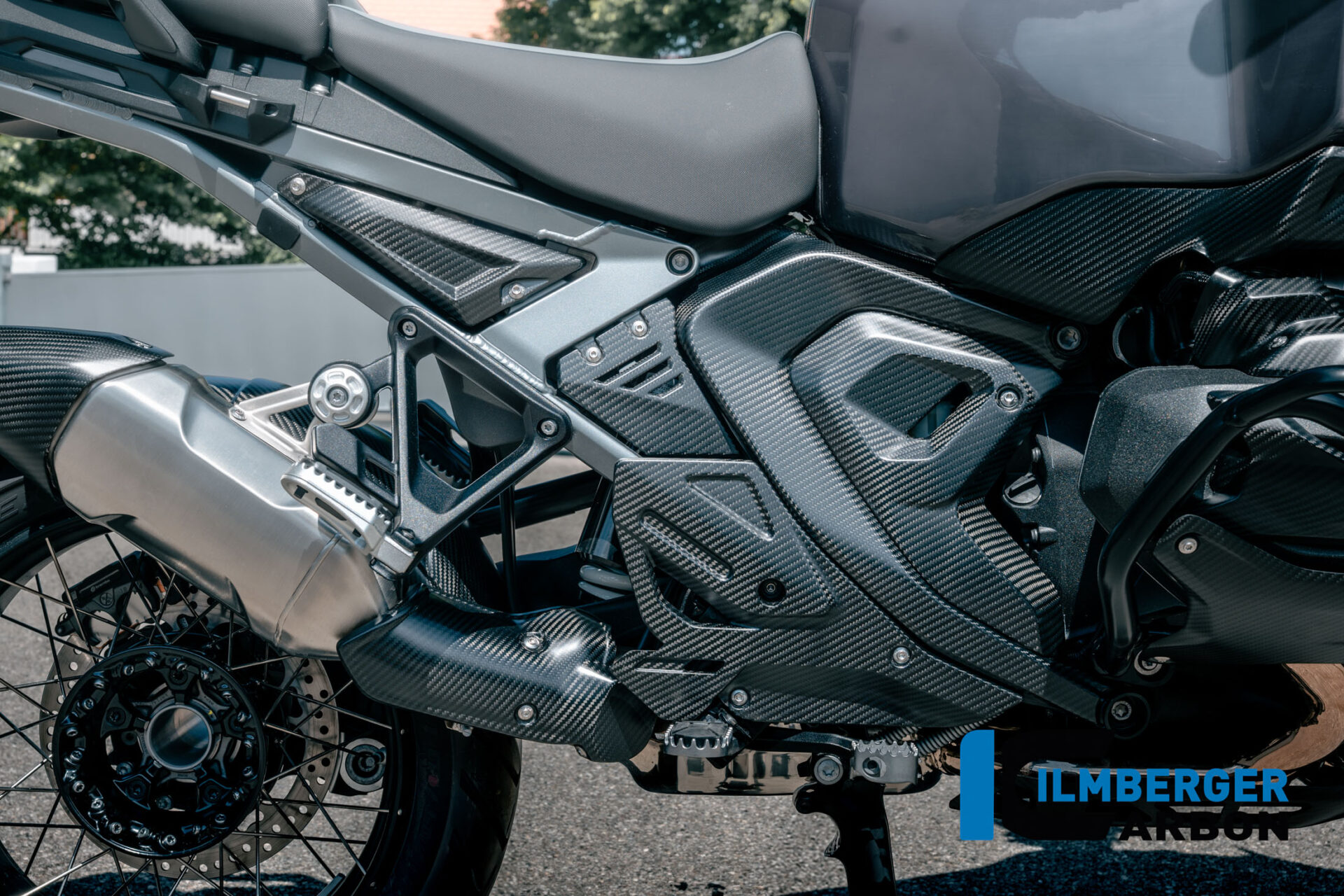 Hintere Dreiecksabdeckung für Rahmenheck rechts Carbon matt R 1300 GS Adventure BMW R 1300 GS Adventure (ab 2024) Carbon – Bild 5