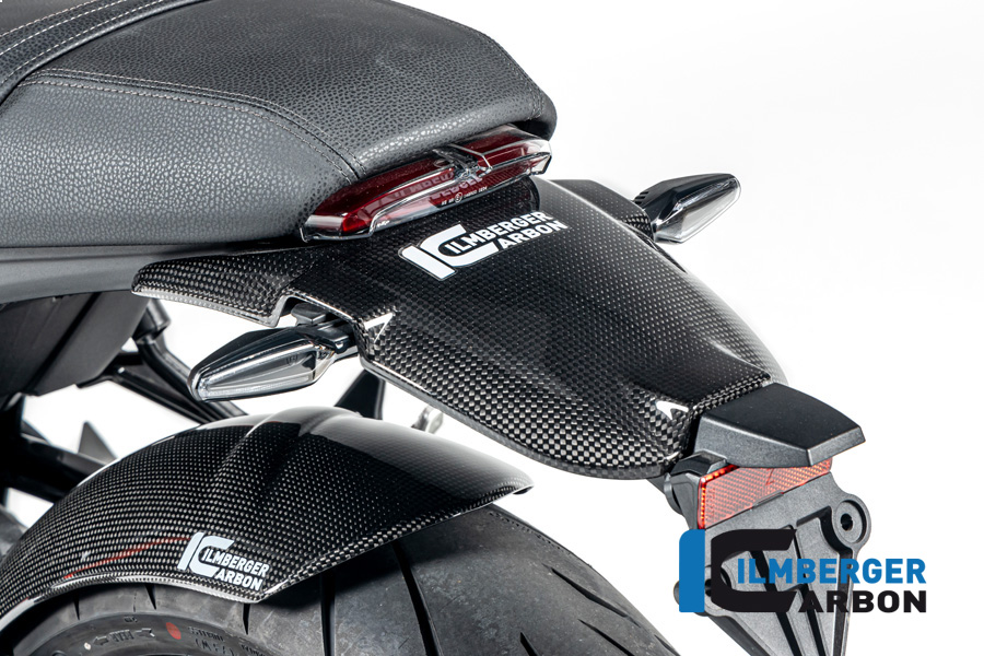 Blinkerhalter abdeckung Carbon glänzend BMW R12 NineT 2024 BMW R 12 NineT Carbon (ab 2024) – Bild 3
